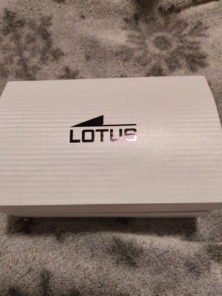 Reloj de pulsera Lotus