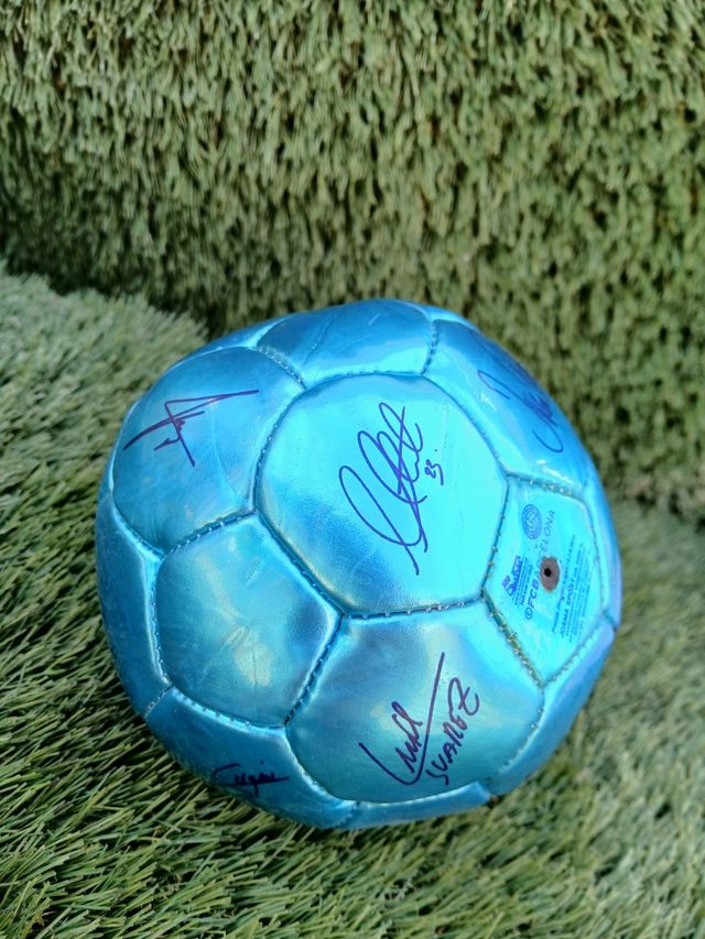 Balón de fútbol pequeño fcb