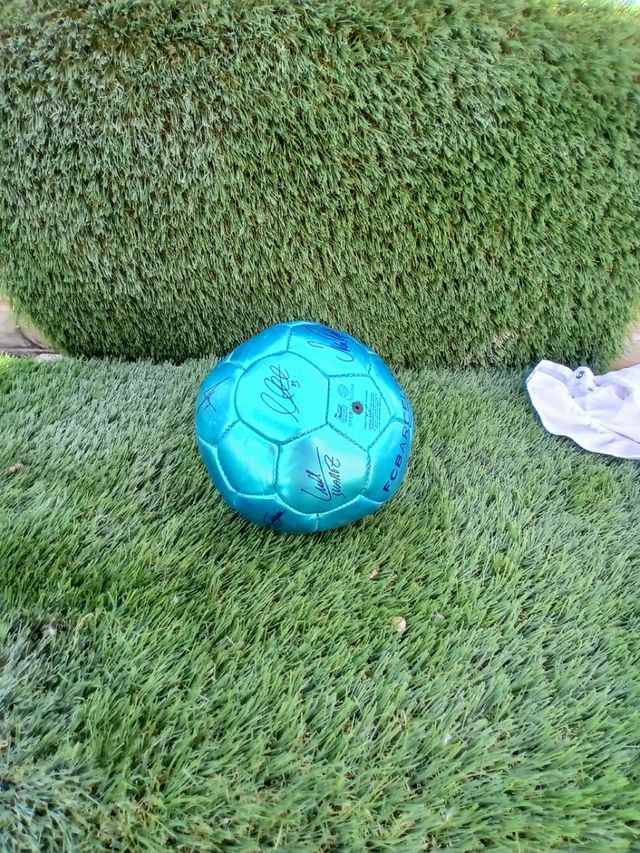 Balón de fútbol pequeño fcb