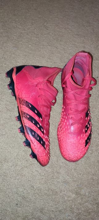 Botas de futbol Adidas 