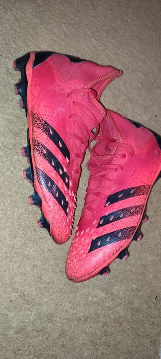 Botas de futbol Adidas 