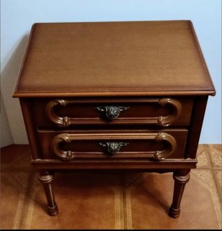 Mesita,dormitorio,y,otros,usos.