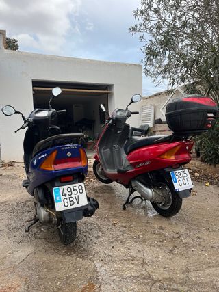 2x Honda Lead Motos 100SCV