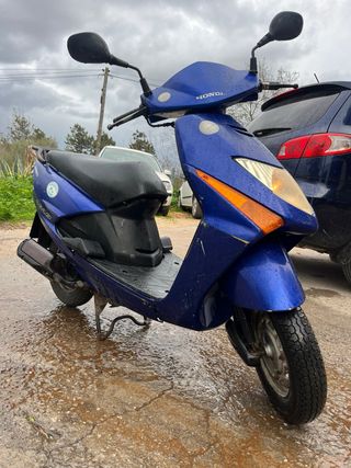 2x Honda Lead Motos 100SCV