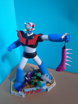 Mazinger Z contra bestia Gelbros J3
