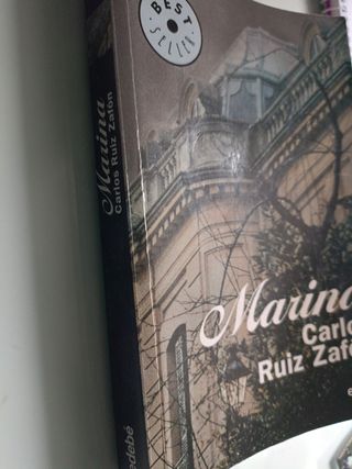 Marina (Best Seller (Edebe)) (Spanish Edition)