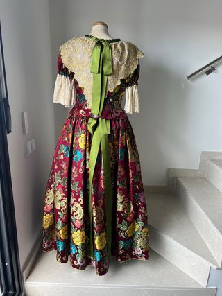 Traje de fallera 