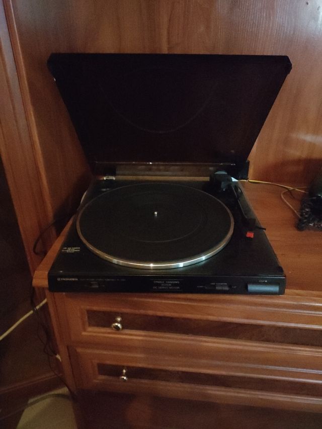 Pioneer PL-J230