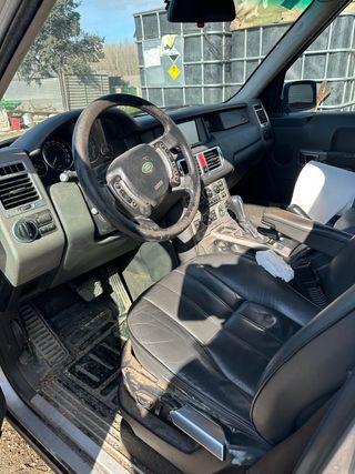 Land Rover Range Rover voge  2004