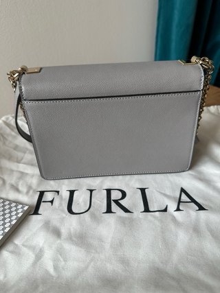 Bolso Furla gris