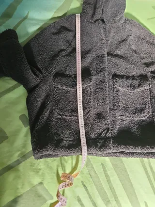 Chaqueta borreguito verde Zara