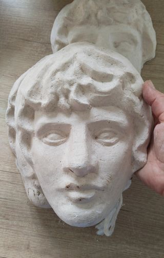 3 rostros griegos de escayola para dibujo, etc