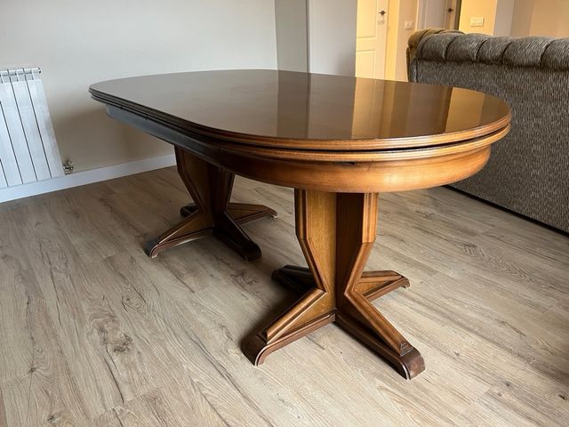 Mesa comedor de madera