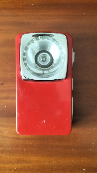 Linterna vintage roja