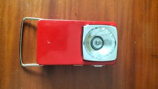 Linterna vintage roja