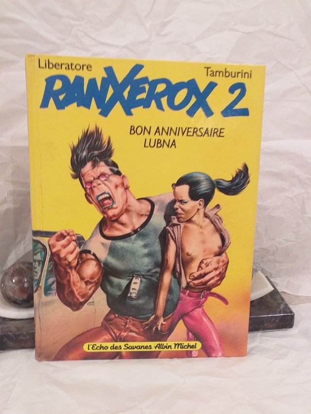 CÓMICS 10 UDS. 20€