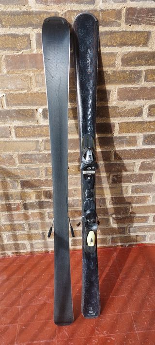 Esquí ELAN black magic