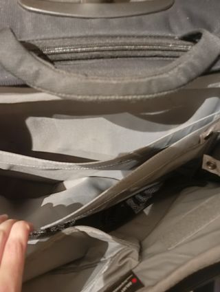 Maletín con ruedas Delsey Impecable