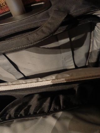 Maletín con ruedas Delsey Impecable