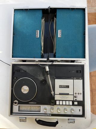 Tocadiscos maletin antigüo