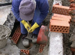ALBAÑIL ECONOMICO