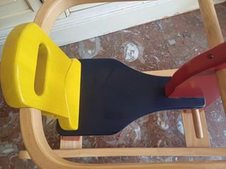 Caballo balancin de madera