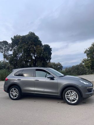 Porsche Cayenne IMPECABLE