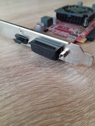 Tarjeta gráfica HP HD5450 PCIe 512 