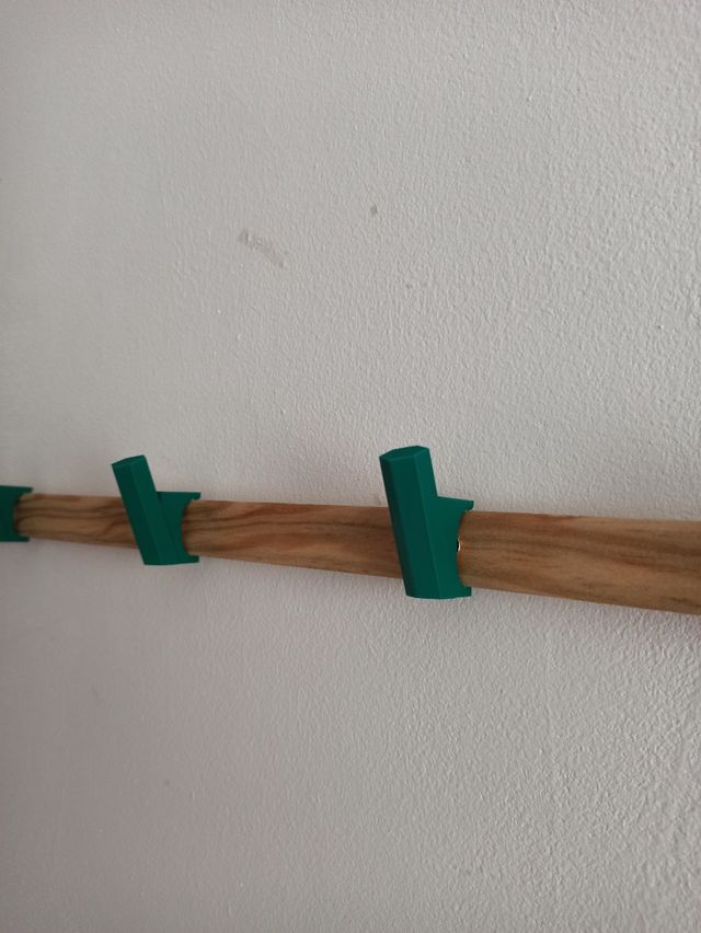 Perchero de pared hexagonal