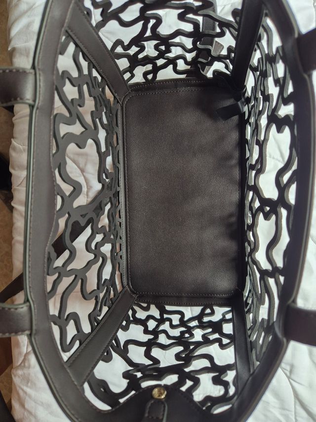 Bolso Tous Kaos y 4 bolsos interiores