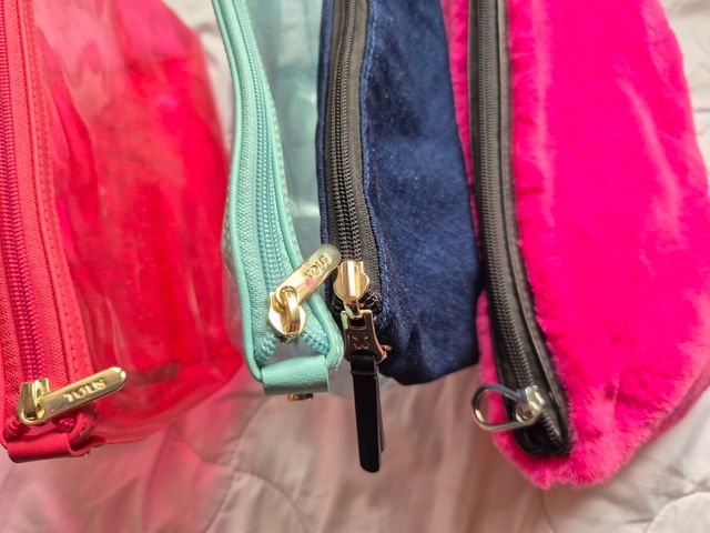 Bolso Tous Kaos y 4 bolsos interiores