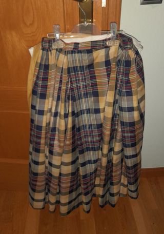 Falda traje regional