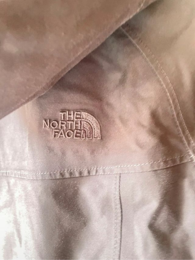The North Face plumas