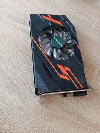Tarjeta Gráfica Nvidia Gigabyte GeForce GT1030