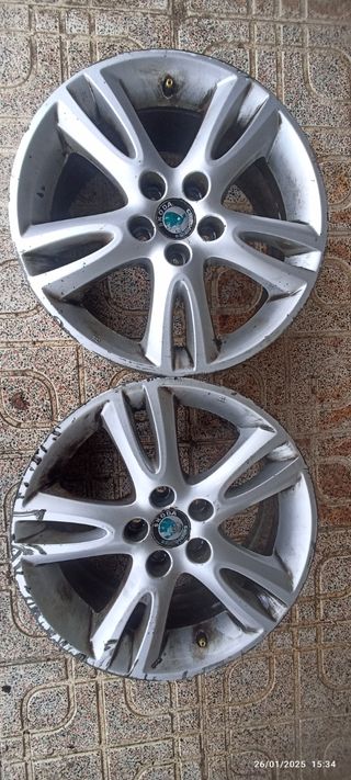 5 Llantas aluminio perfil bajo