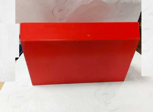 Tres expositores HOLA fashion