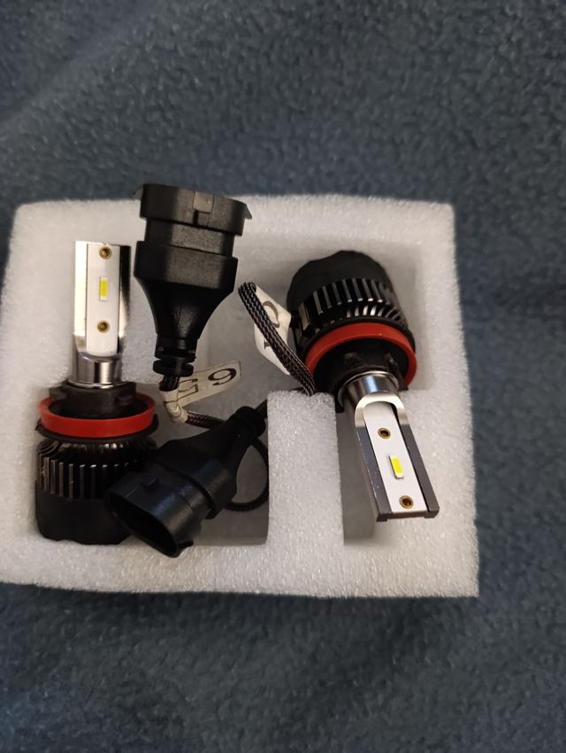 2 lamparas Led superblanco 6500k H11