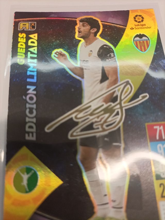 Cromo futbol Adrenalyn.