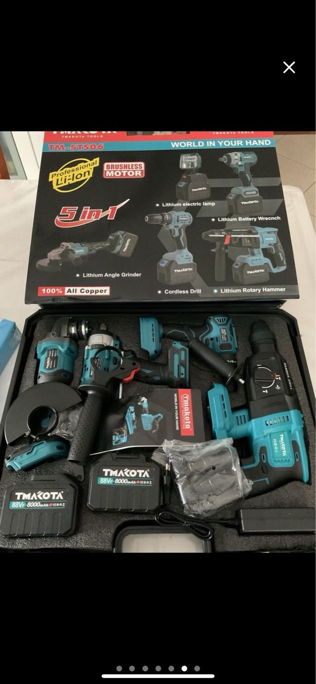 Kit 5 in 1 attrezzi da lavoro