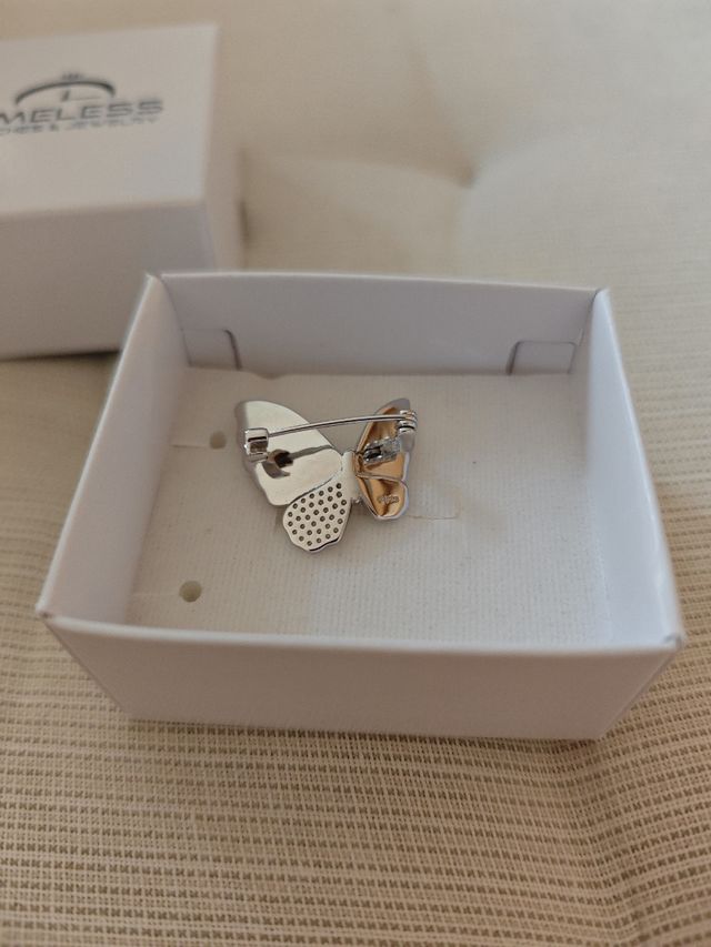 Broche mariposa 