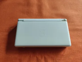 Nintendo DS Lite bianco con scatola 
