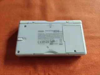 Nintendo DS Lite bianco con scatola 