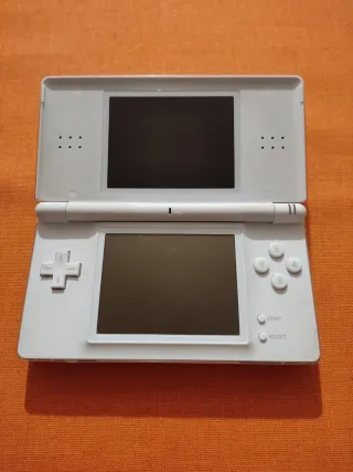 Nintendo DS Lite bianco con scatola