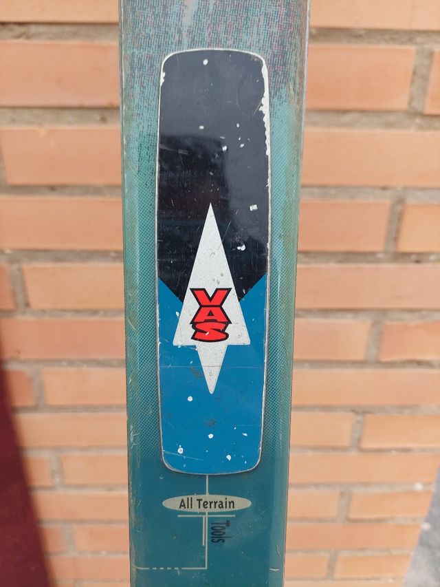 Esquís clásicos rossignol