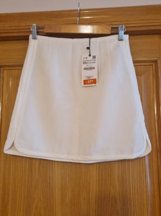 Falda ZARA NUEVA XS