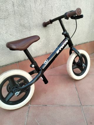 Bicicleta sin pedales.