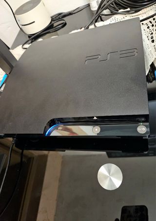 PlayStation 3 slim 250GB