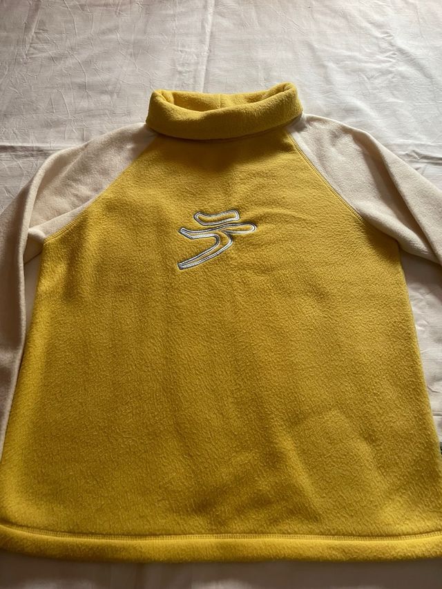 Sudadera cuello alto