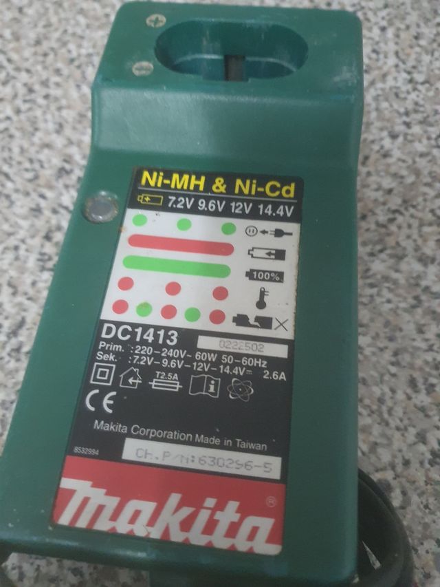 CARGADOR MAKITA