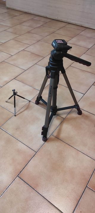 Cavalletti per M.foto e Tele.camera